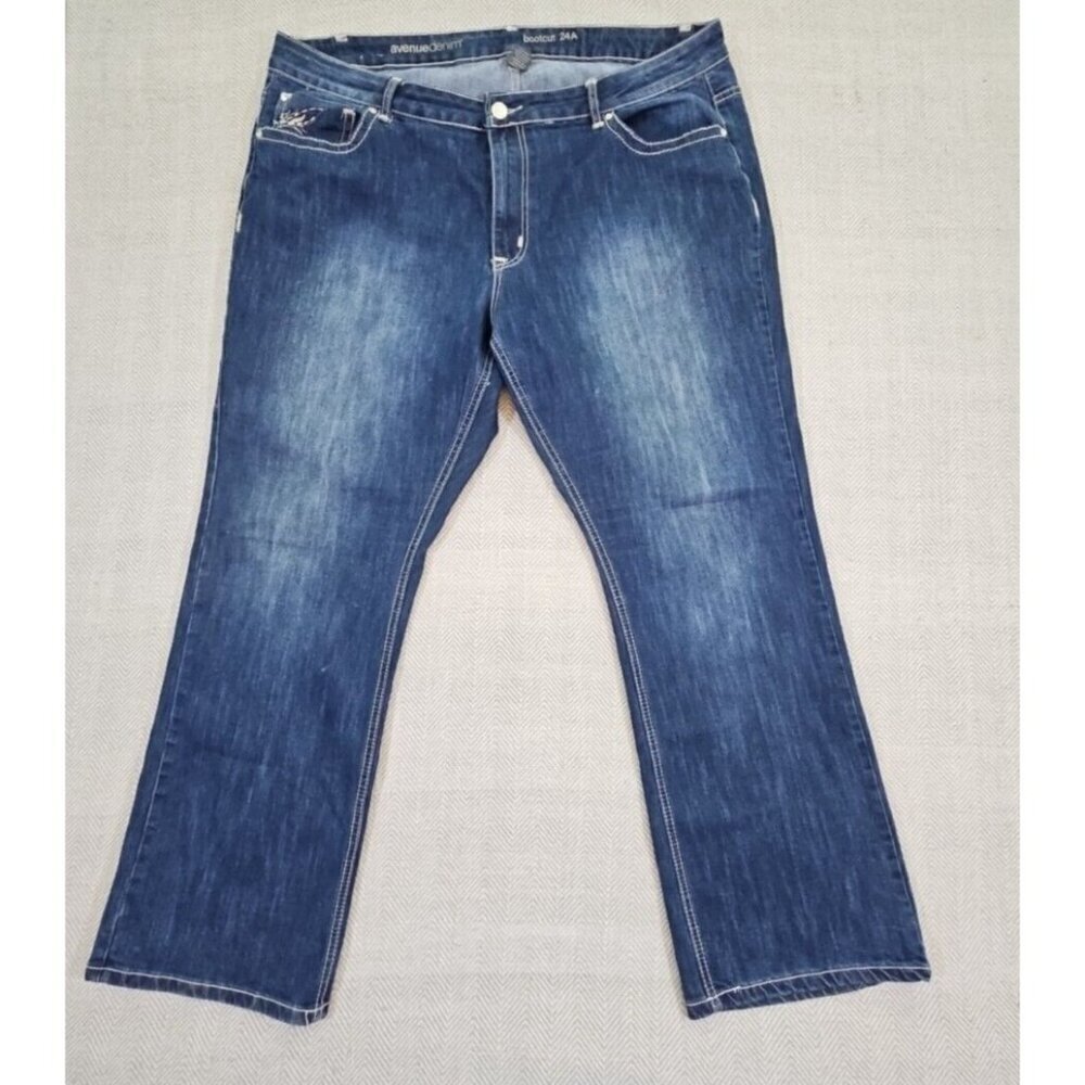 Avenue Denim Women's 24A (44x32) Bedazzled‎ Denim Embroidery Bootcut Streetwear